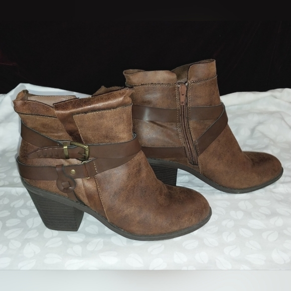 Massini Alexandra Brown Side Zipper Ankle Boots Size 10 - Picture 3 of 14